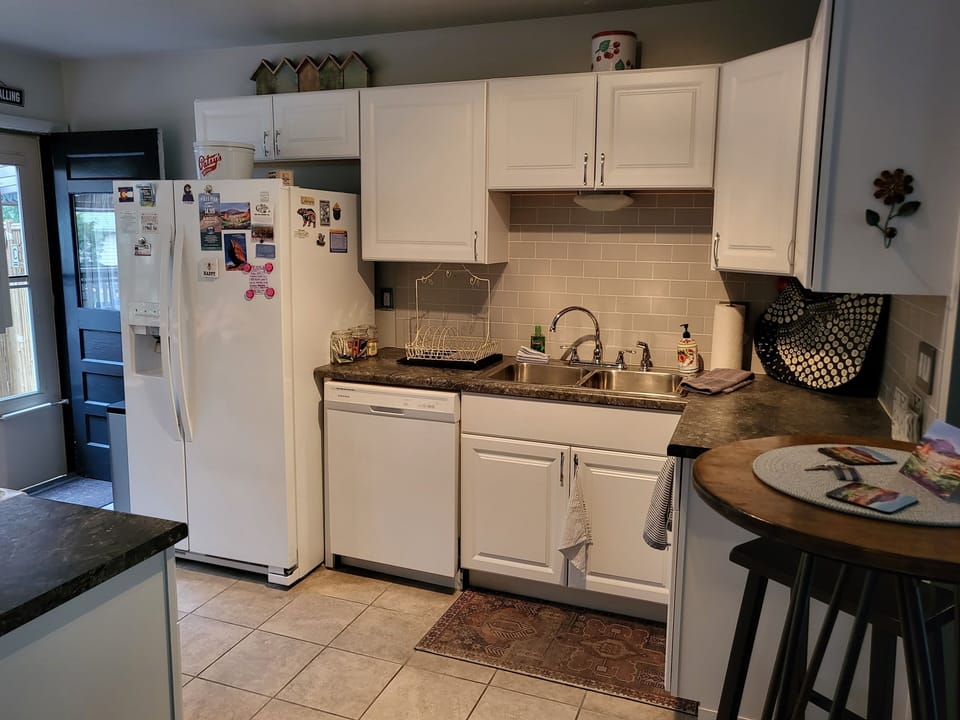 kitchen with everything you need!