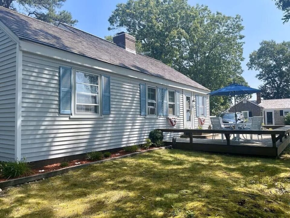 Front of cottage