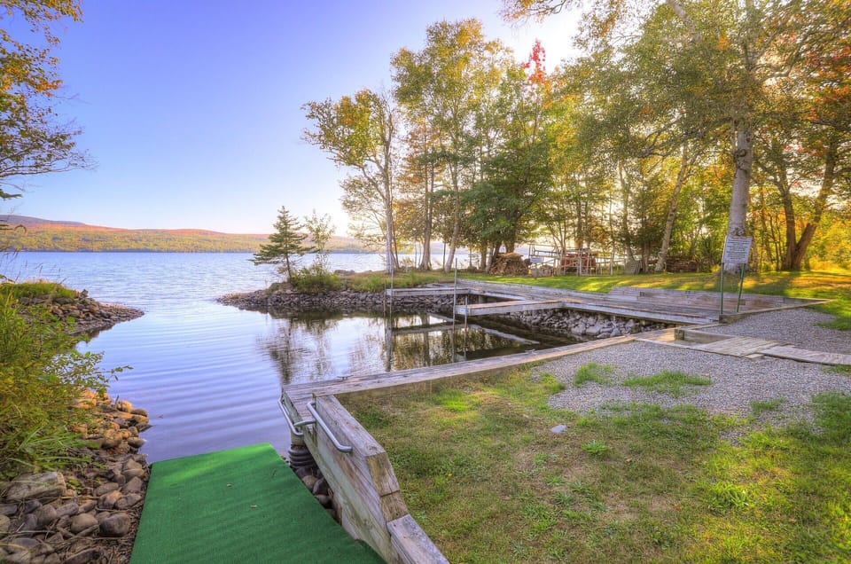 Boat Docks and Kayak Launch - First come, first serve