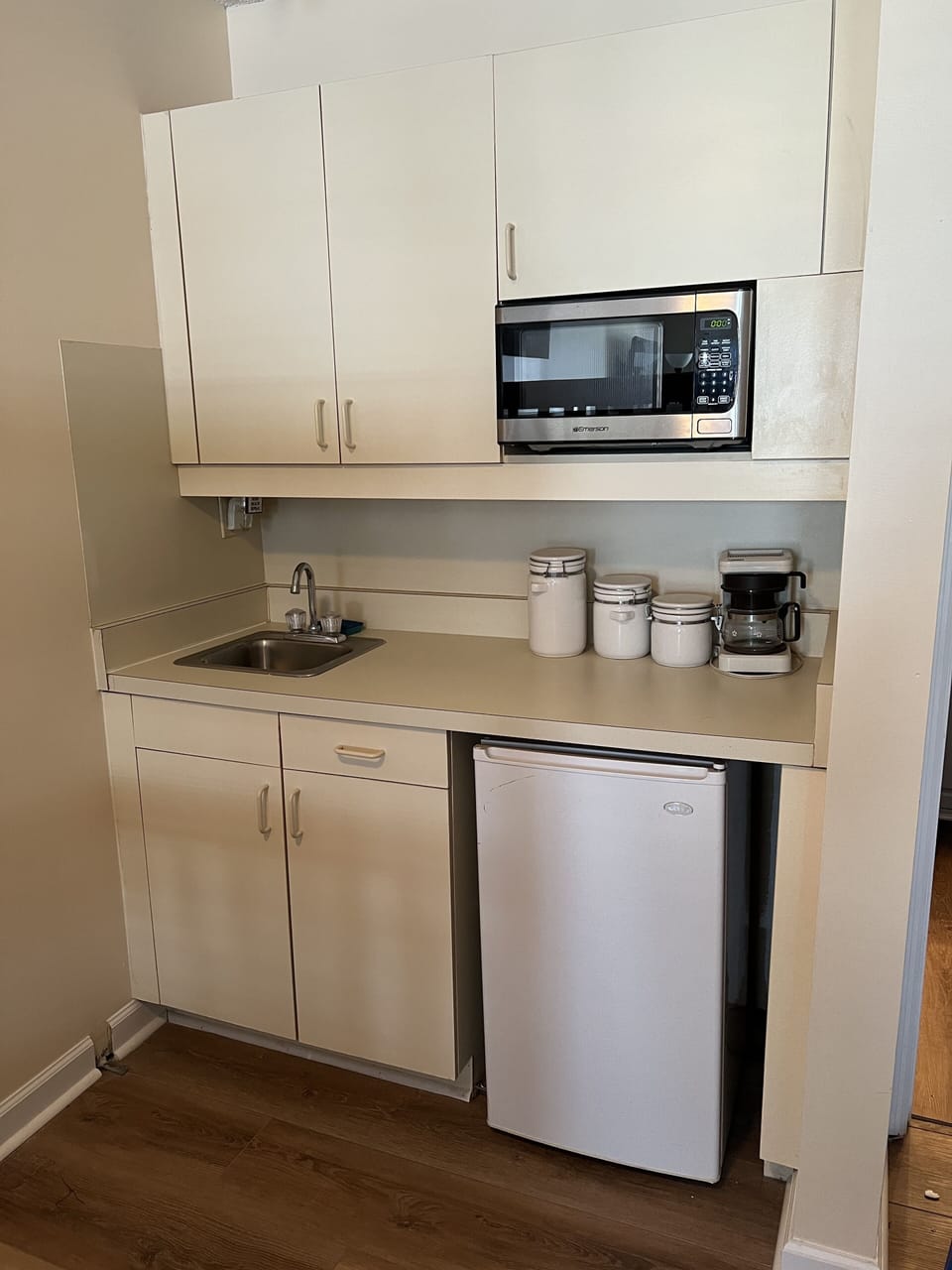 Kitchenette available in the 3rd bedroom