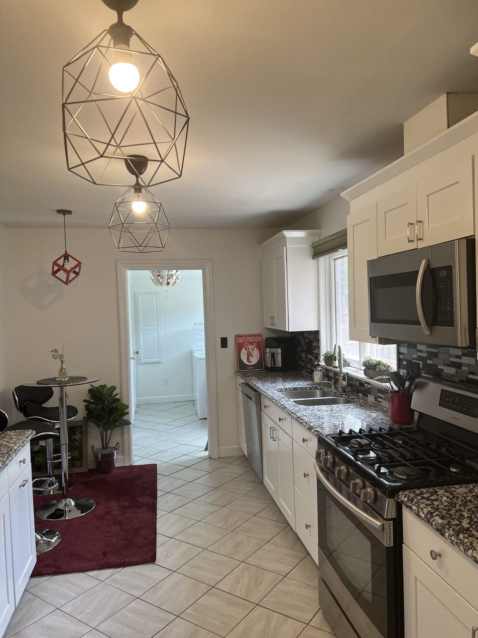 Fully renovated kitchen with sitting area