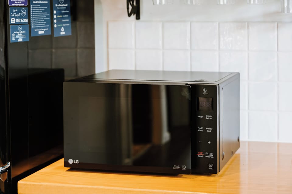 Microwave