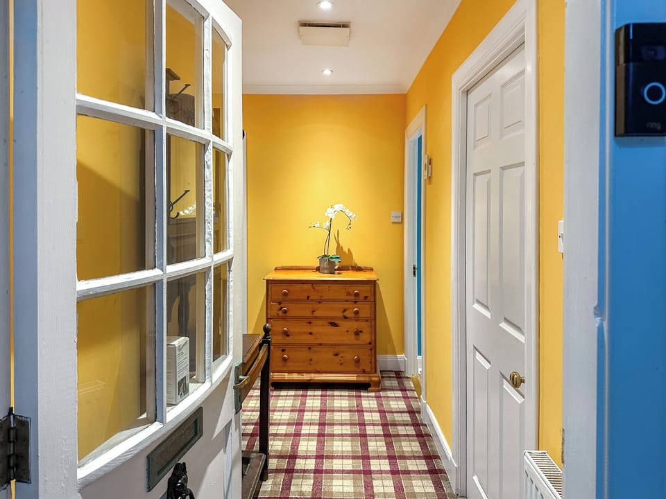 Hallway | Glen Mhor, Glenelg