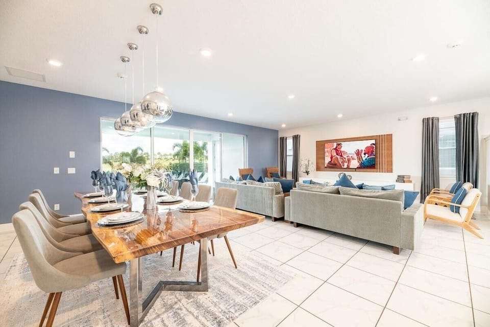 Dinning/Living Room