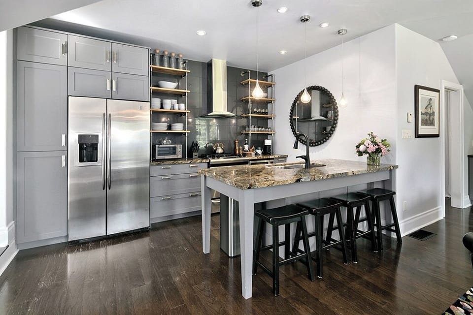 Upstairs Fully Equipped Kitchen, Gas Stove