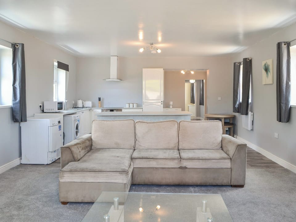 Open plan living space | Dotterel Cottage - Dotterel Holiday Homes, Reighton