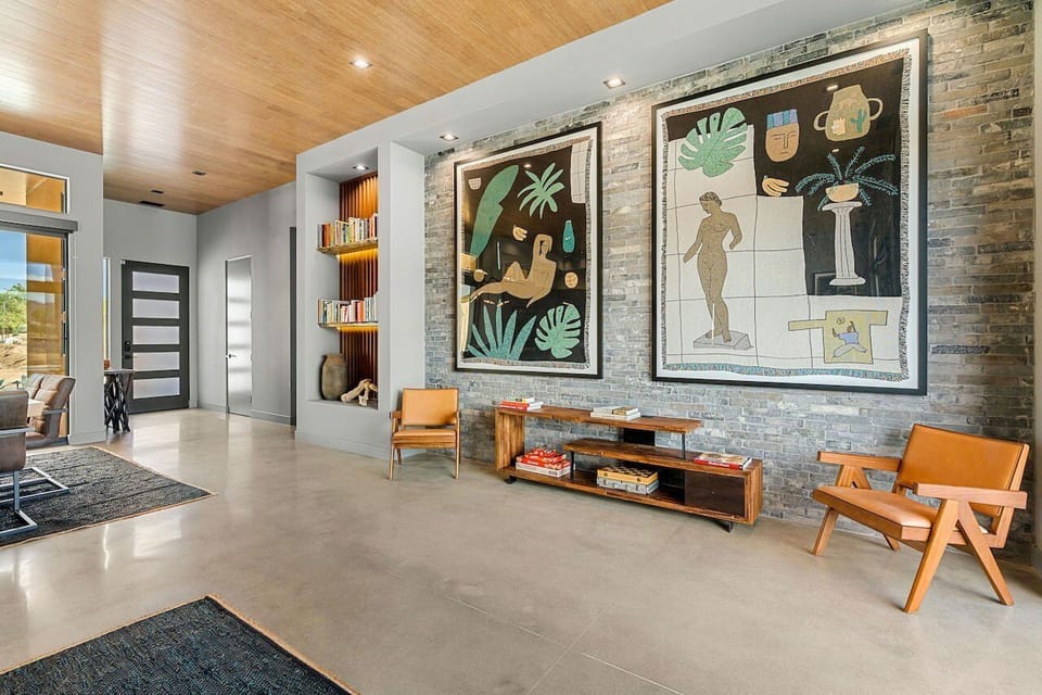 Spacious living area