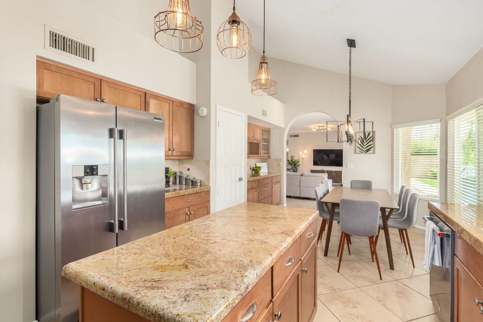 well-appointed kitchen w/ SS appliances and ample counter space