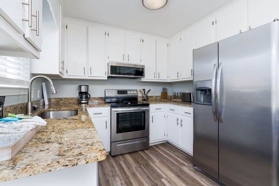Blue Lagoon Fully Equipped Kitchen