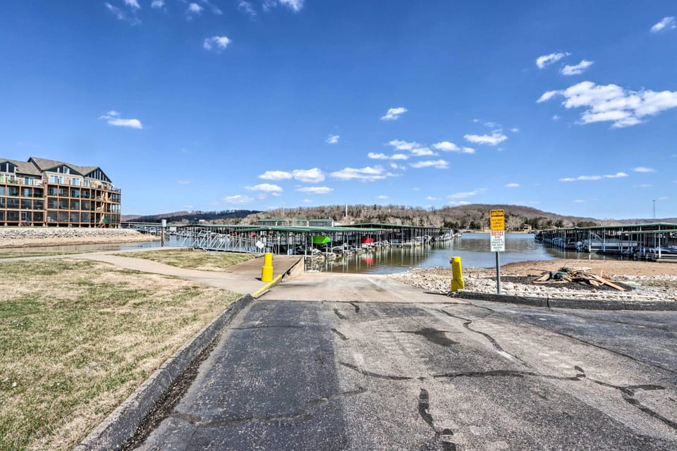 Community Lake Access w/ Boat Launch & Ramp