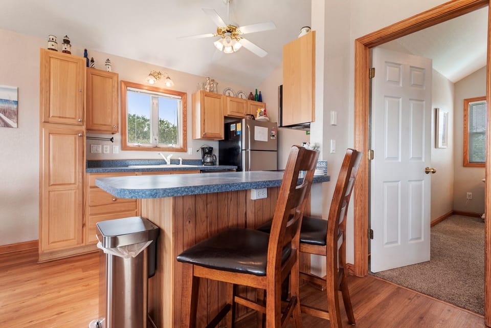 OSJ16: Beach Happy | Top Level Kitchen