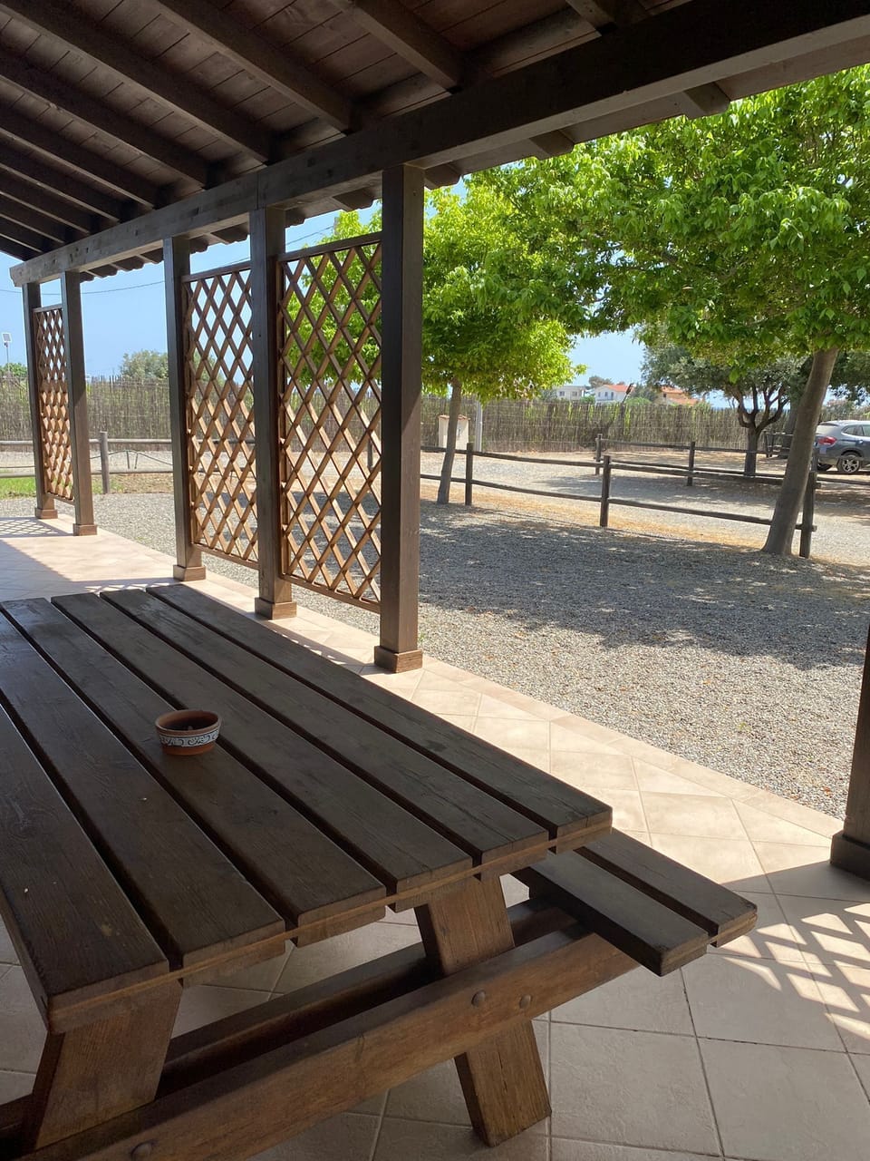 Outdoor dining