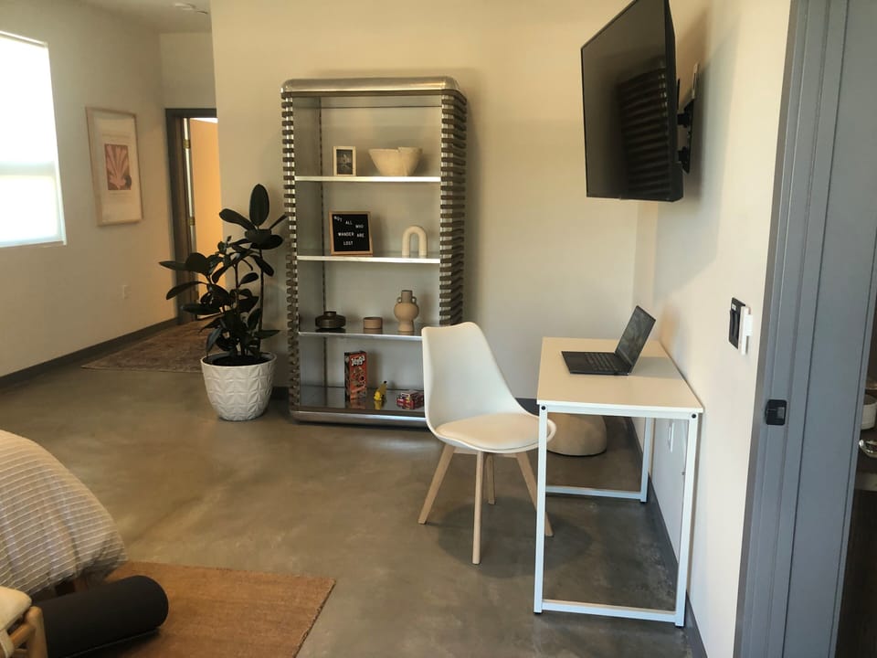 Bedroom 1 - Workspace