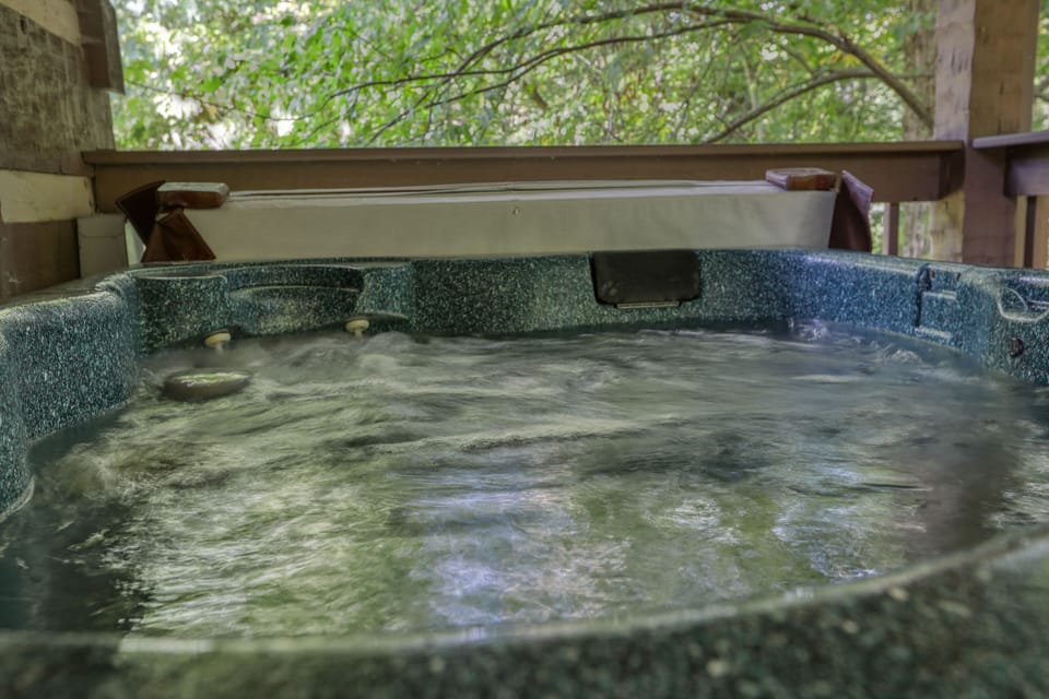 Hot Tub 2