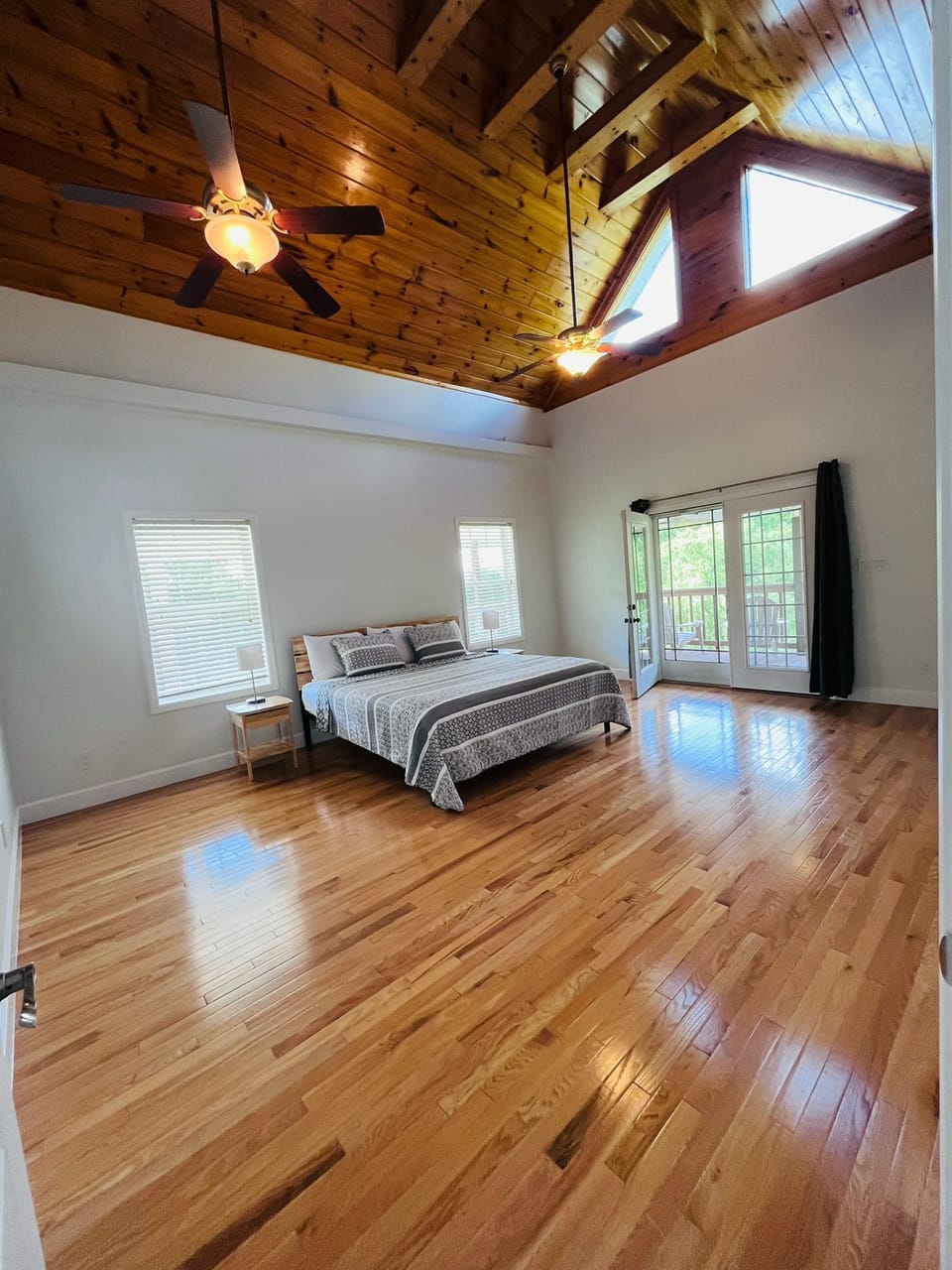 MSTR Bedroom