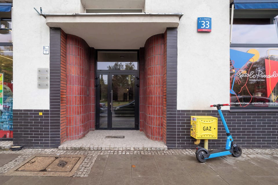 Entrance to the building. 