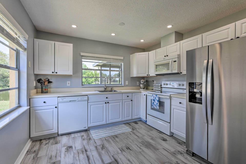 Kitchen | Cooking Basics & Spices | Blender | Toaster | Coffee Maker | Crockpot