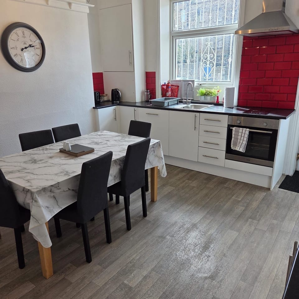 Brand New kitchen/diner with all mod cons