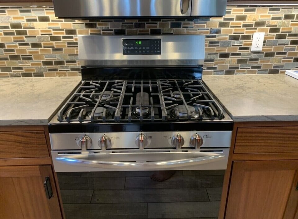 Beautiful new stove and oven 
