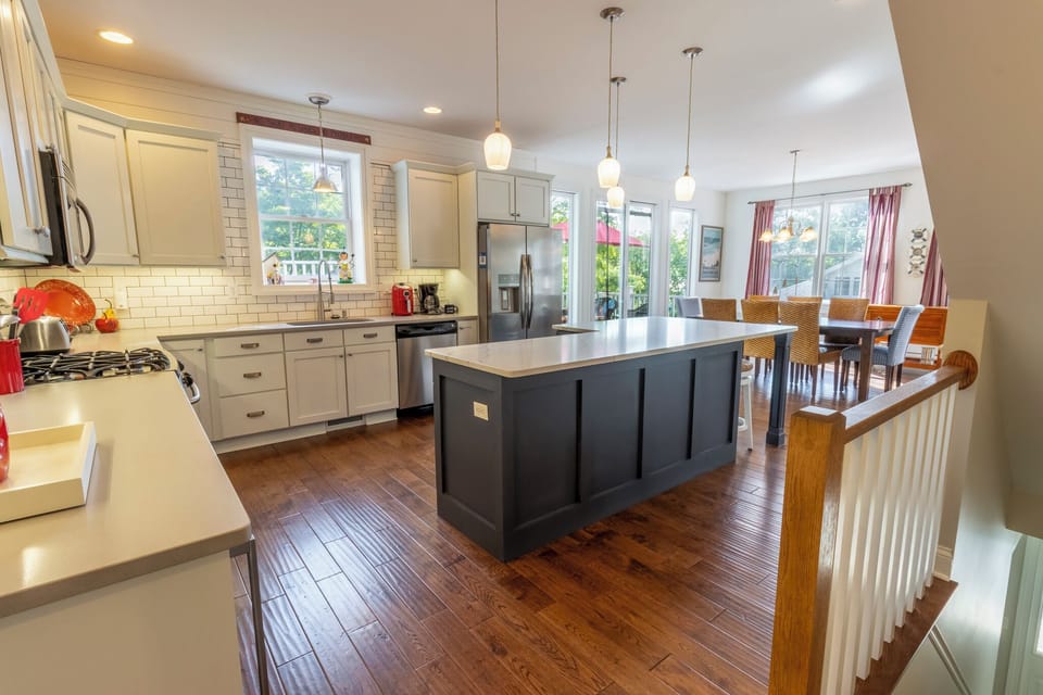Main Level | Kitchen