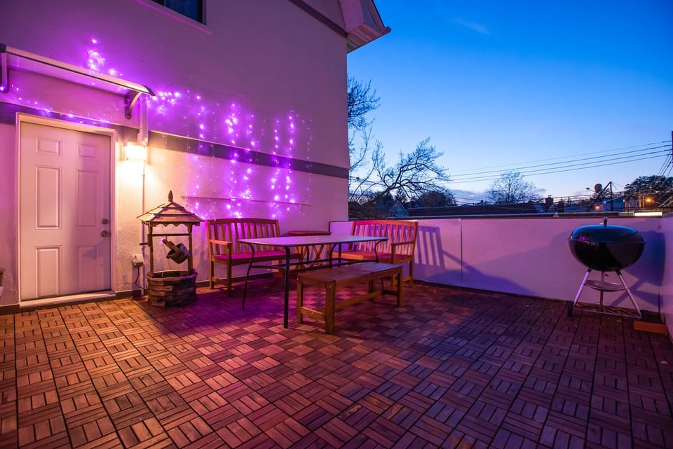 Rooftop Deck Lounging Area with BBQ Grill