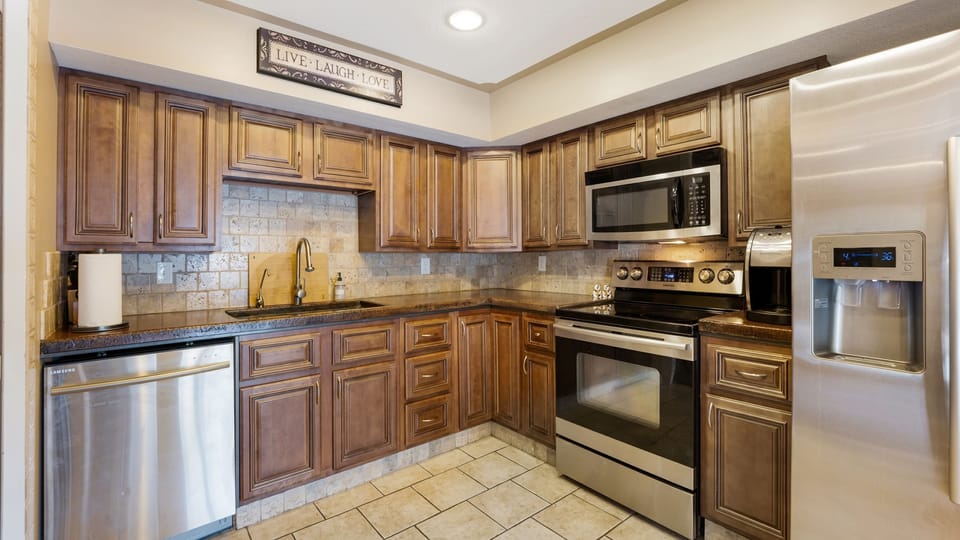 Cooking is done here on modern appliances. You don't need to bring anything.