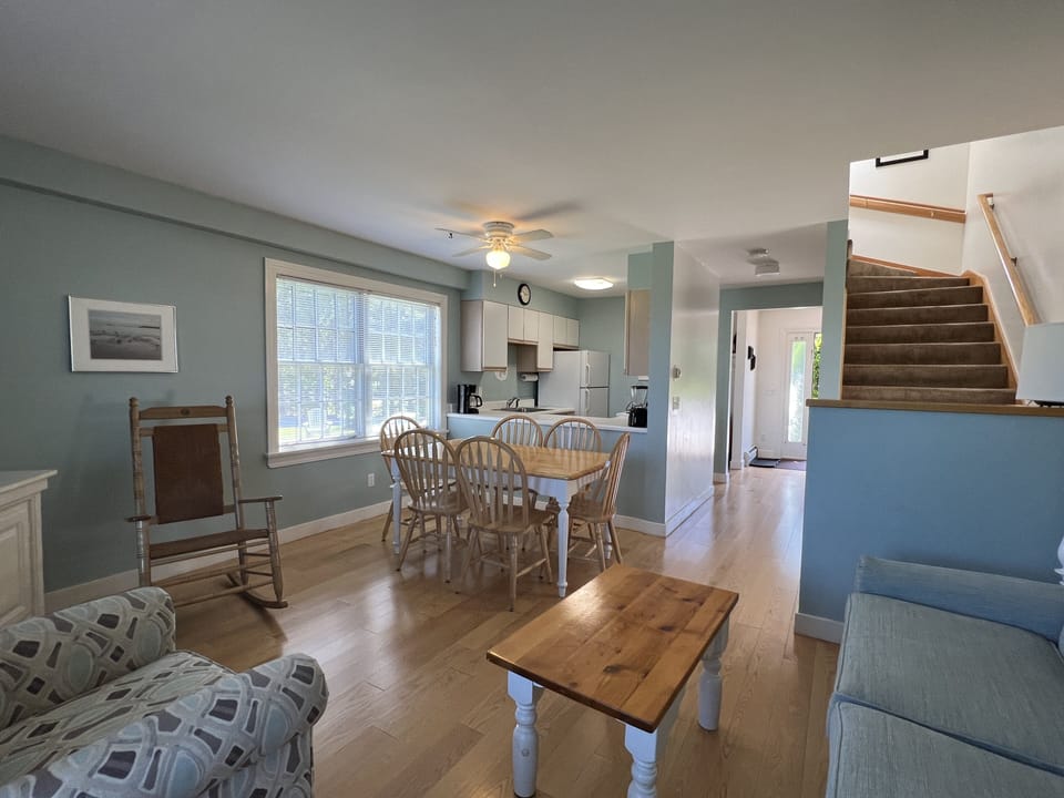 Representative Sample Unit- Not Unit 32!
Kitchen/Living Area