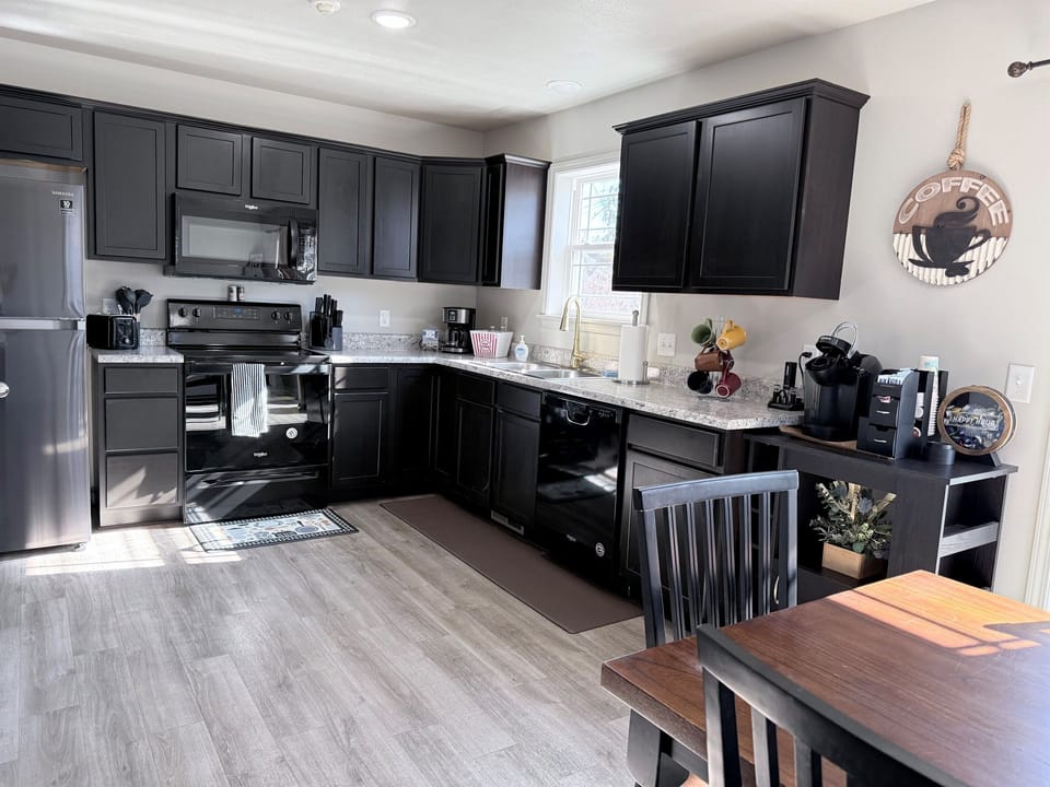 Full kitchen with space to move