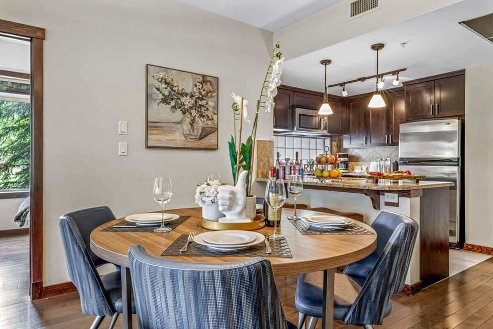 DINNING AREA