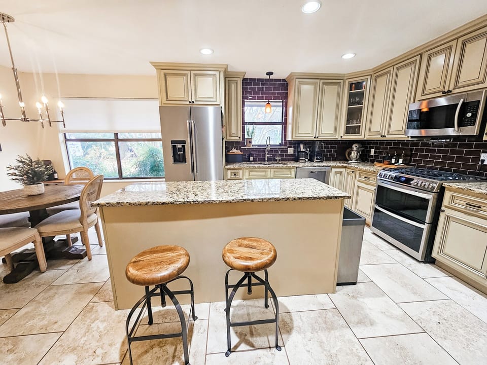 Gas range, double oven, Vitamix, coffee maker, Kitchen aid mixer and more. 