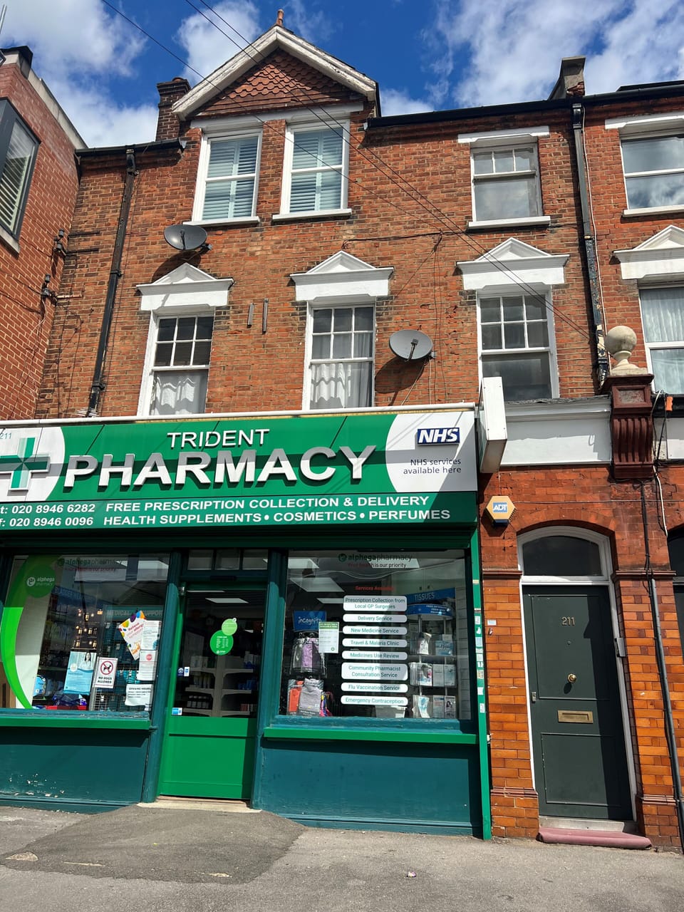 The flat is located on the second floor above a first floor flat and pharmacy.
