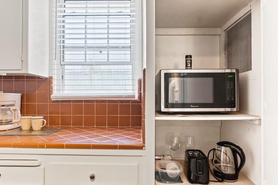 Basic appliances included