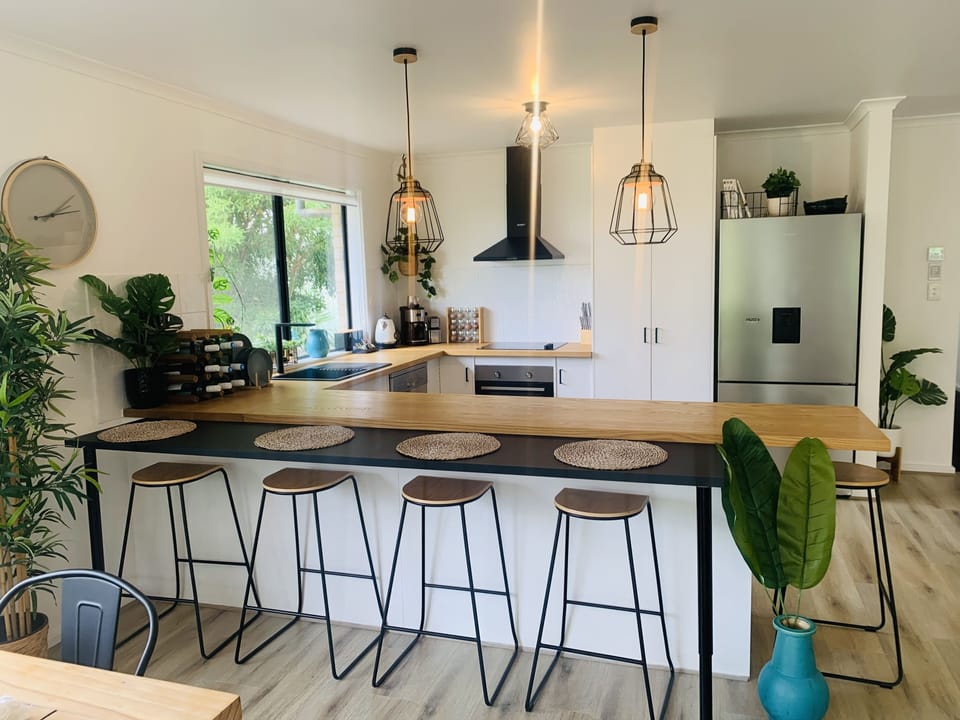 Kitchen island