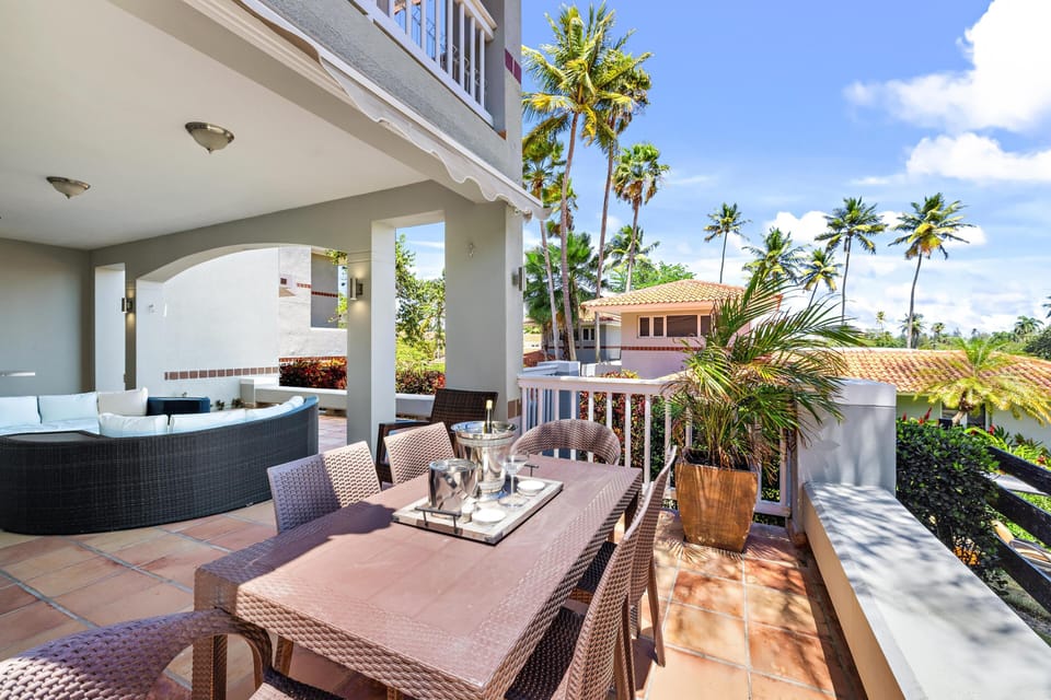 Patio; Large space, overlooking landscaped gardens