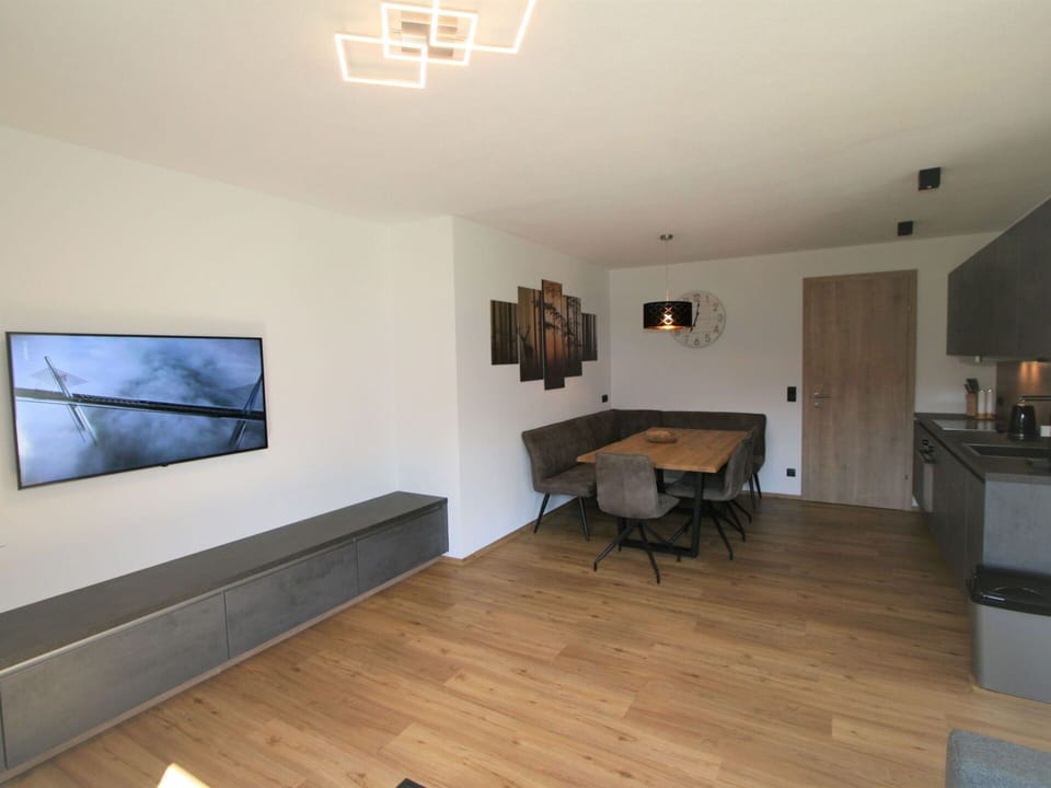 Building, Table, Wood, Interior Design, Picture Frame, Architecture, Flooring, Floor, Living Room, Couch