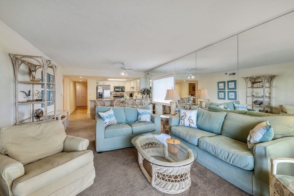 Floor Plan,Living Area,