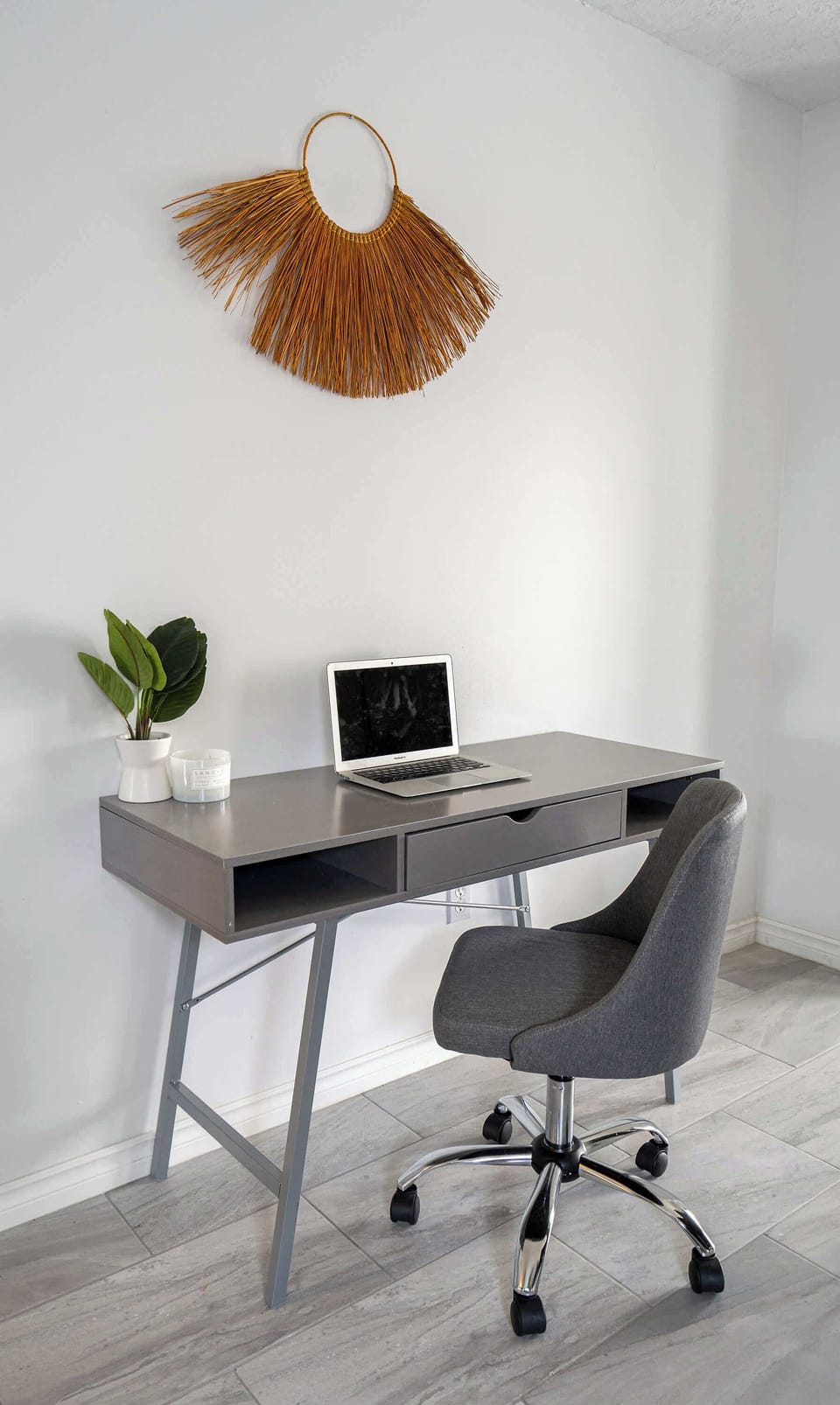 Work Desk