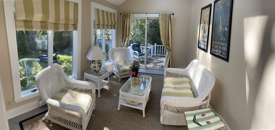 Sun Room with desk and chair (not pictured)