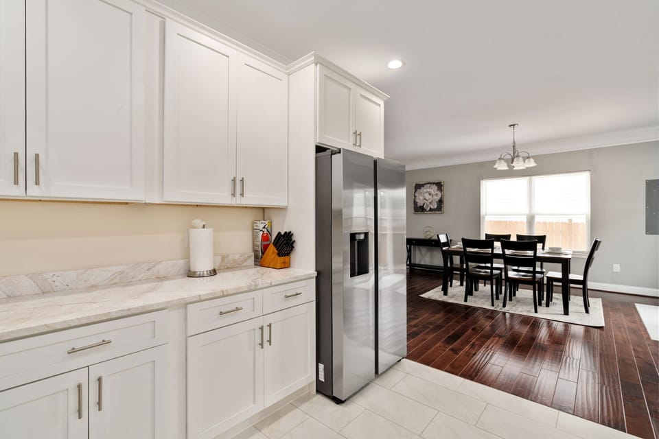 More of your kitchen view.