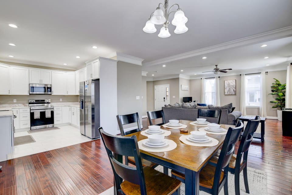 Spacious dining area for six.