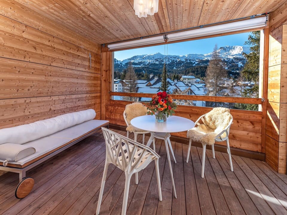 Table, Furniture, Wood, Window, Interior Design, Shade, Living Room, Plant, Outdoor Furniture, Comfort