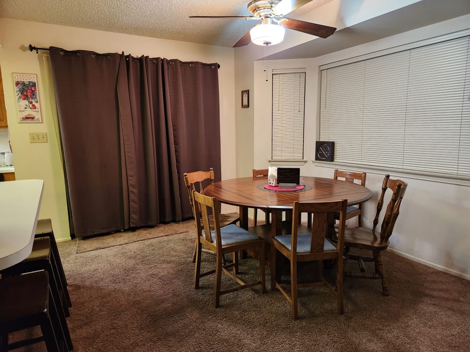 Dining room can seat six