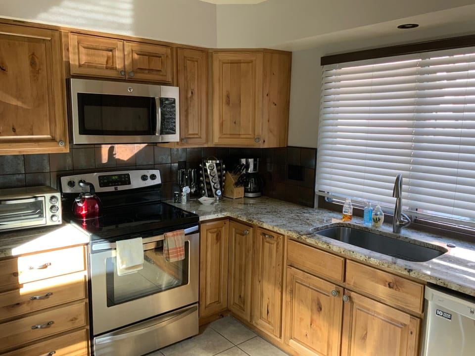Fully stocked kitchen with new appliances