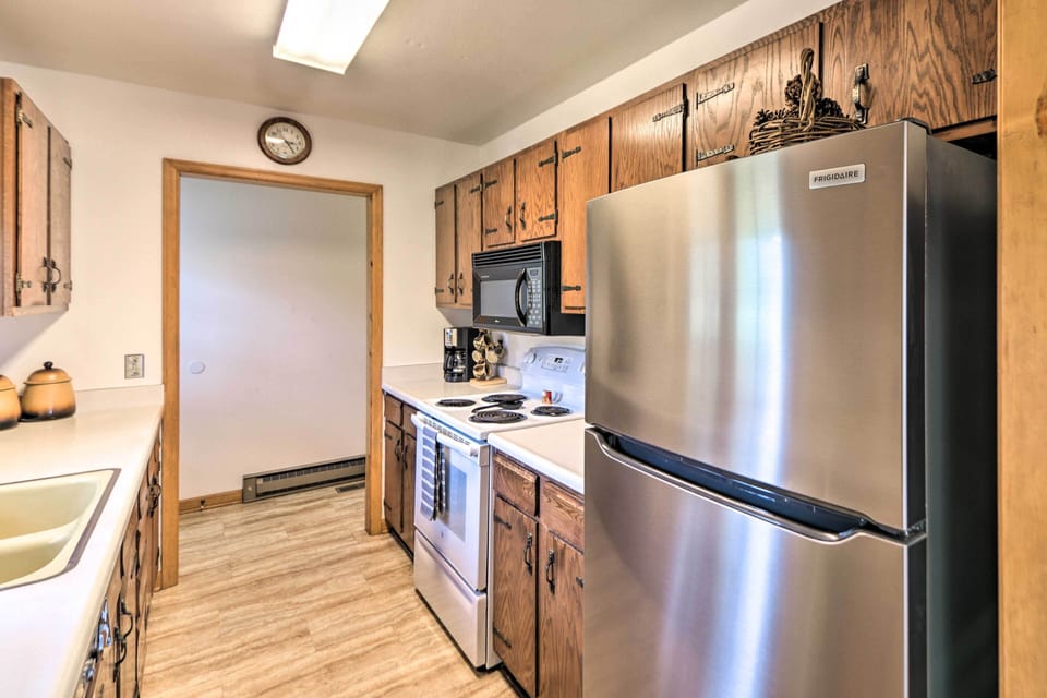 Kitchen | Coffee Maker | Blender | Toaster | Dishwasher