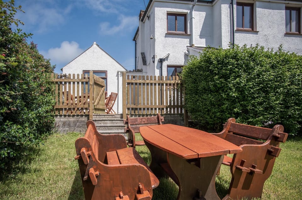 Avoca - 3 Bedroom Holiday Home - Llangennith (1631)