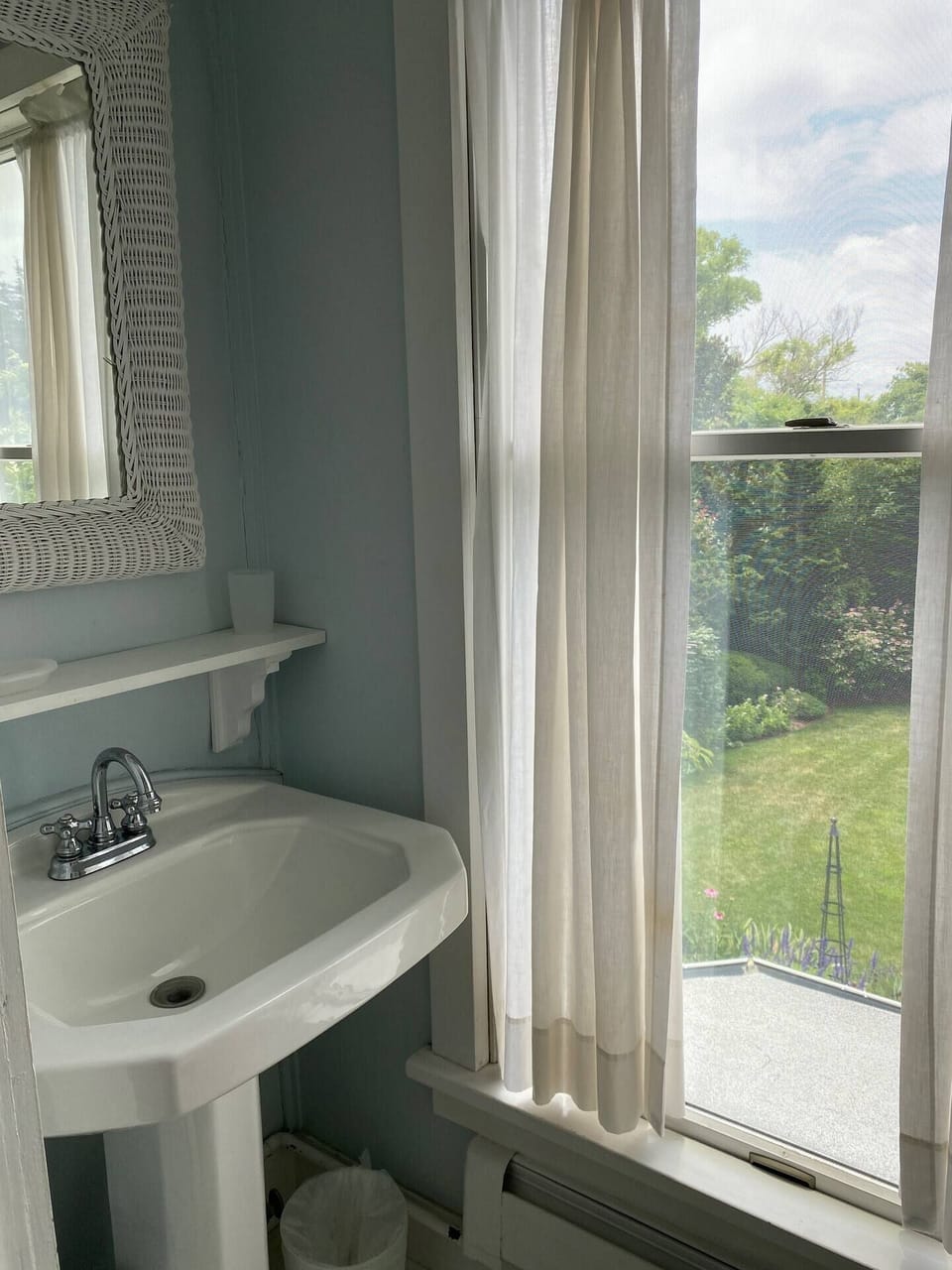 Ensuite half bath attached to king bedroom