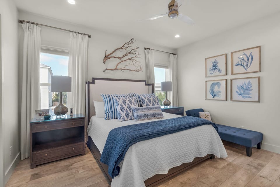 Main floor primary bedroom 1