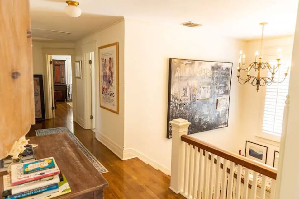 Upstairs hallway to bedrooms from stairs