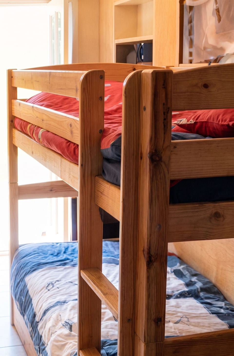 Bunk bed