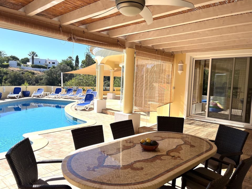 Covered sun room